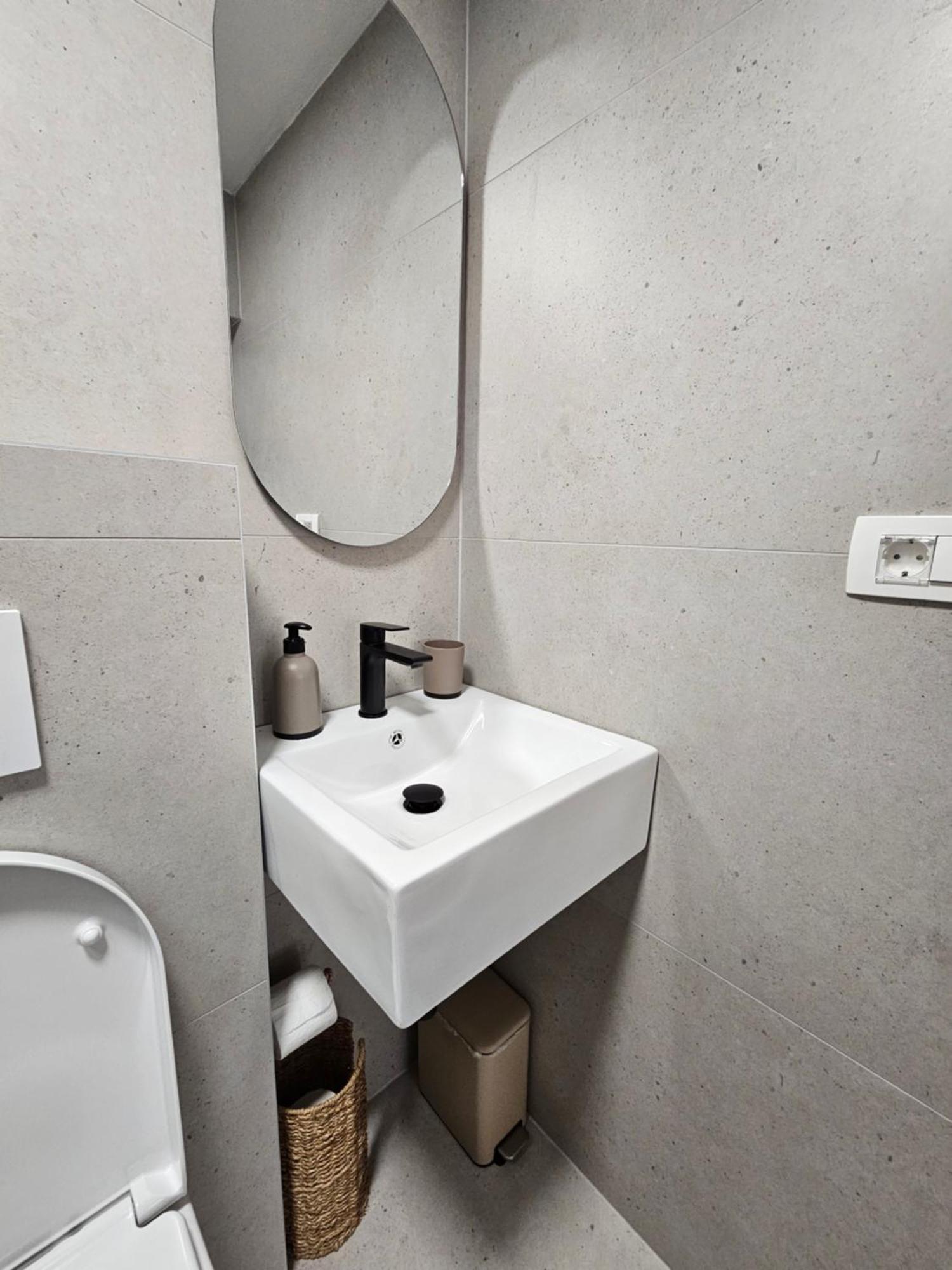 Lendas Studio Apartment บาชกาโวดา ภายนอก รูปภาพ