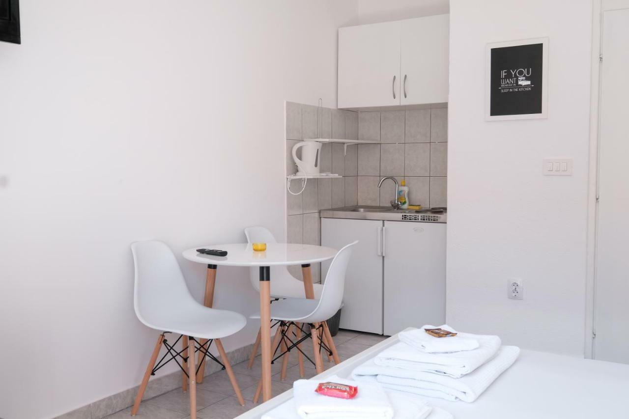 Lendas Studio Apartment บาชกาโวดา ภายนอก รูปภาพ